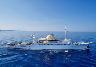 Christina O Yacht Charter in Monaco